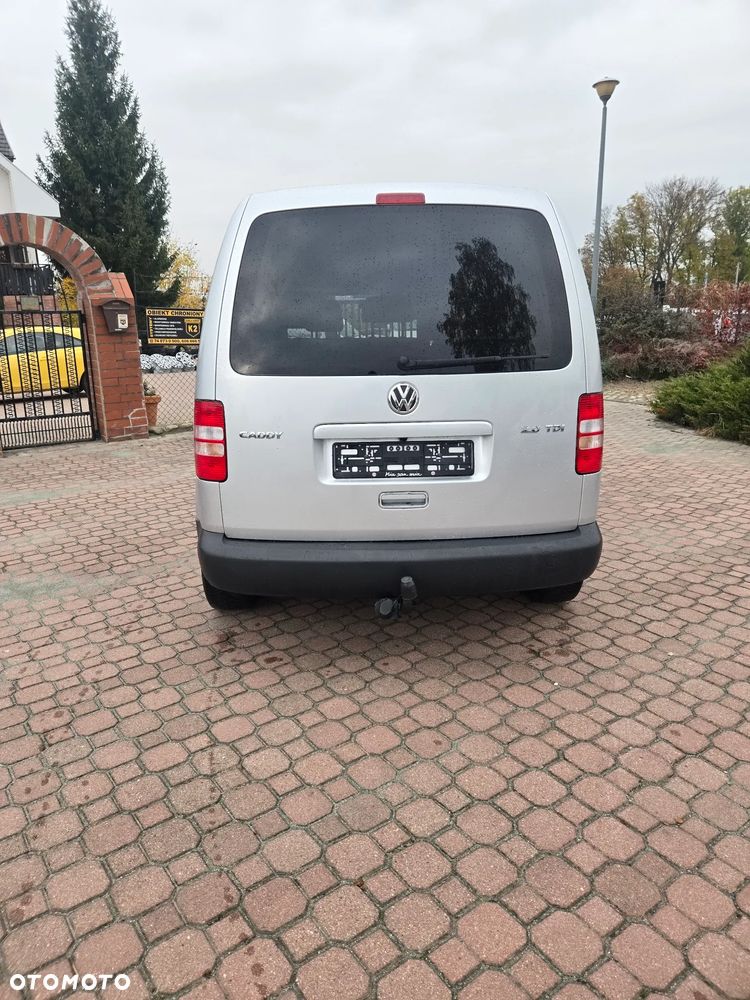 Volkswagen Caddy 2011