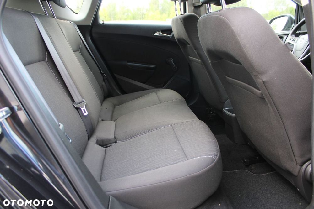 Opel Astra - 25