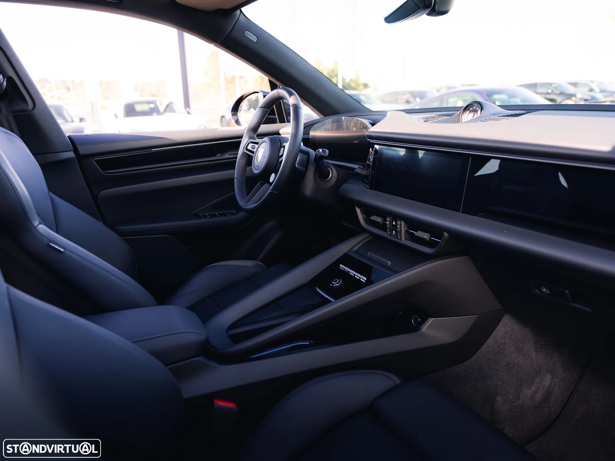Porsche Macan Electric 4 - 14