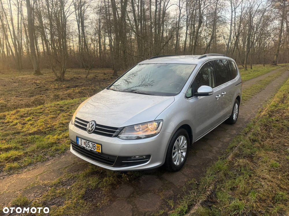 Volkswagen Sharan 2.0 TDI DSG (BlueMotion Technology) Highline - 2