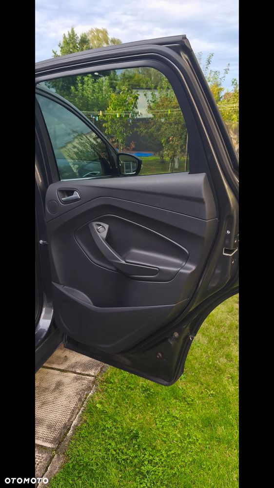 Ford Kuga - 20