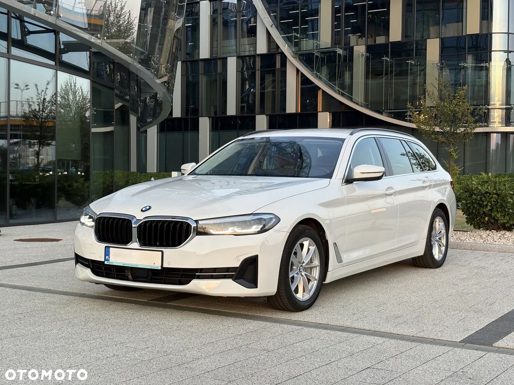 BMW Seria 5 530i mHEV Luxury Line sport - 12