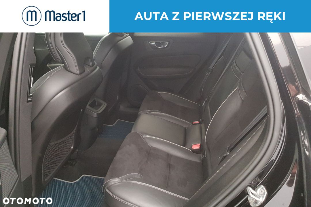 Volvo XC 60 T5 GPF AWD R-Design - 11