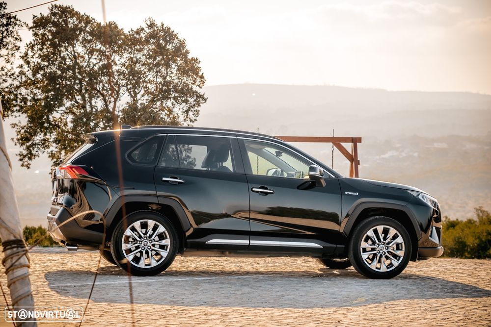 Toyota RAV4 2.5 HDF Exclusive - 6