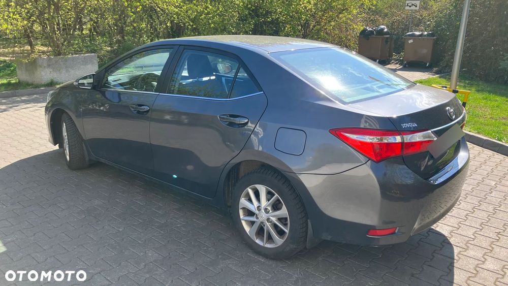 Toyota Corolla - 8