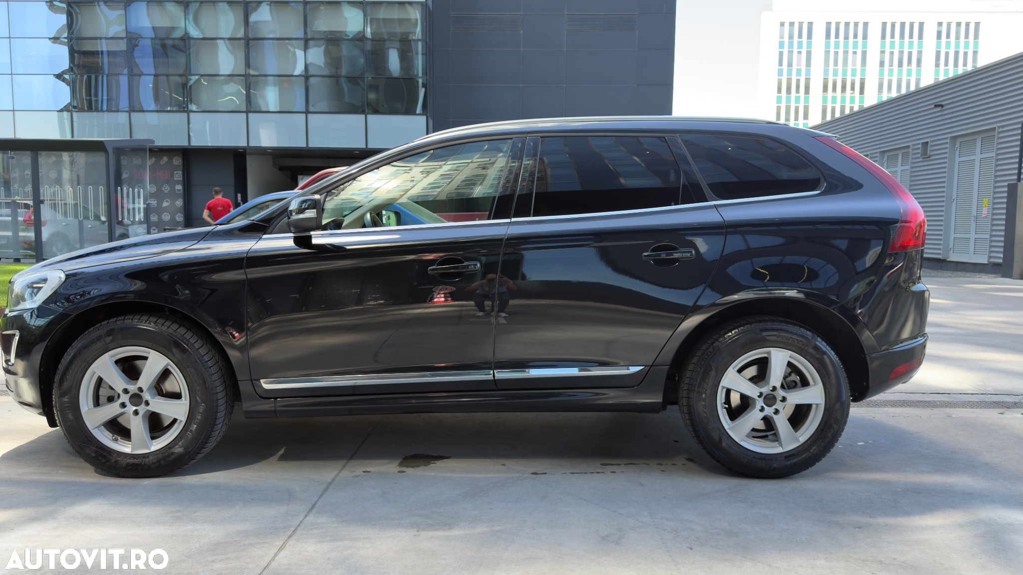 Volvo XC 60 D5 AWD Momentum - 7