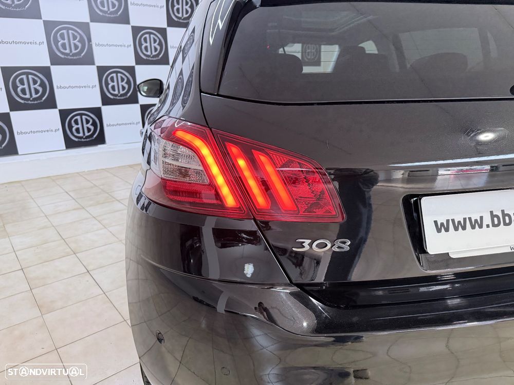 Peugeot 308 PureTech 130 GPF EAT8 Stop & Start Allure Pack - 35