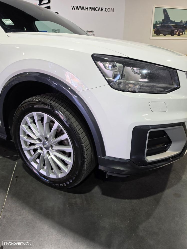 Audi Q2 30 TFSI Design S tronic - 15