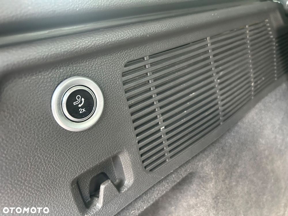 Ford Mondeo 2.0 TDCi STart-Stopp Titanium - 23