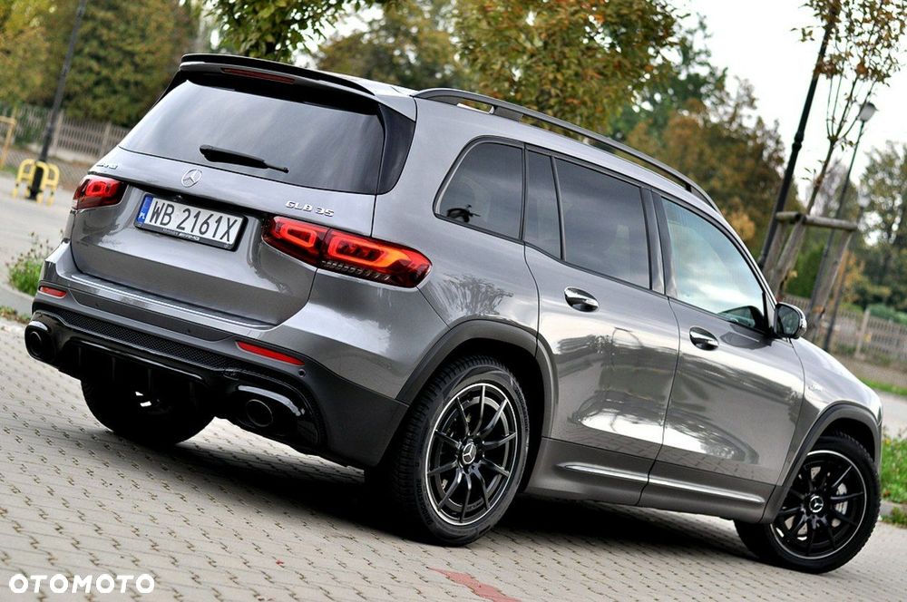 Mercedes-Benz GLB AMG 35 4-Matic - 3