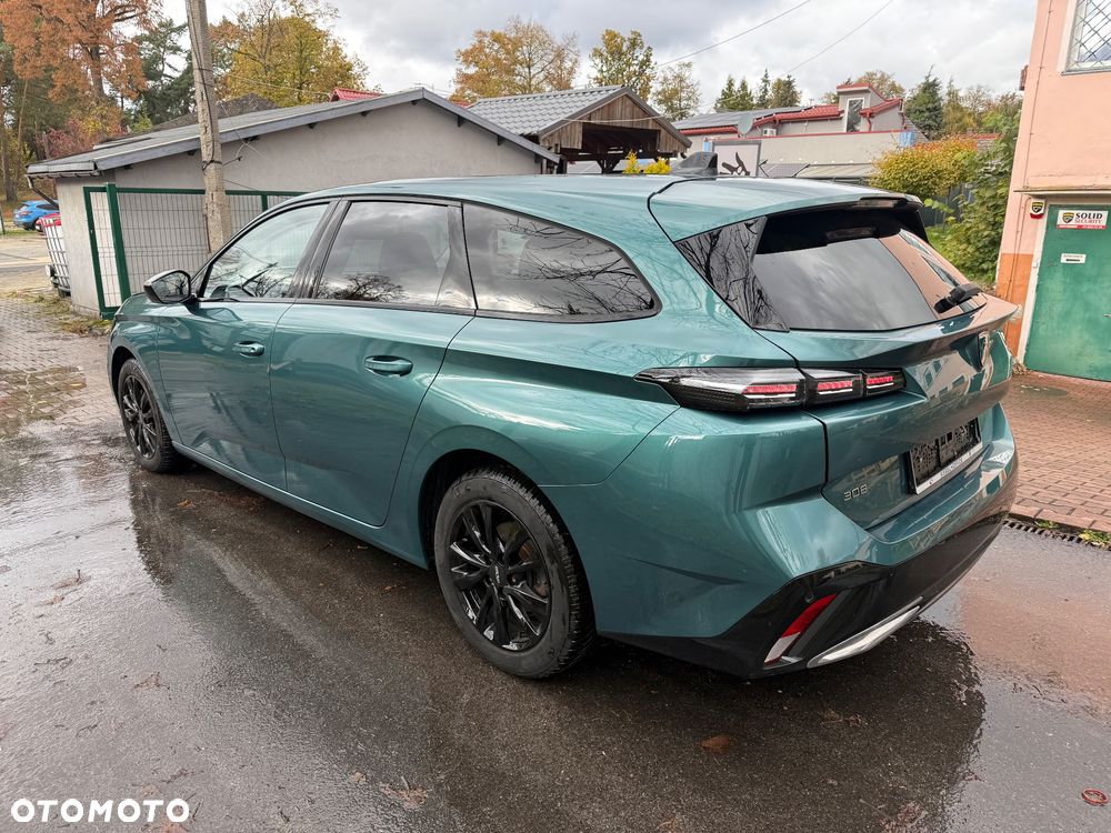 Peugeot 308 PureTech 130 GPF EAT8 Black Edition - 3