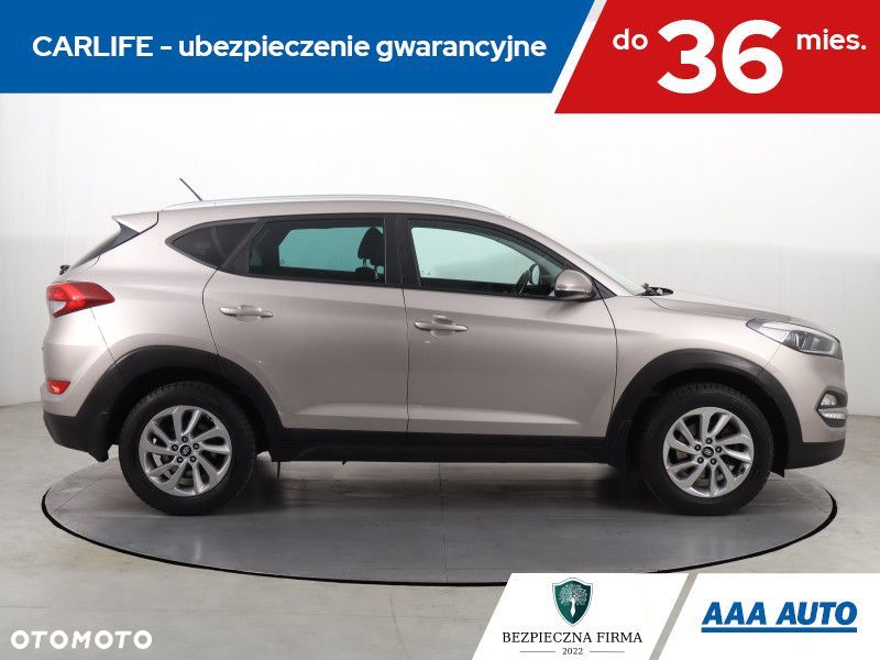 Hyundai Tucson - 8