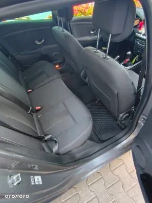 Renault Megane 1.9 dCi FAP Grandtour Avantage - 6