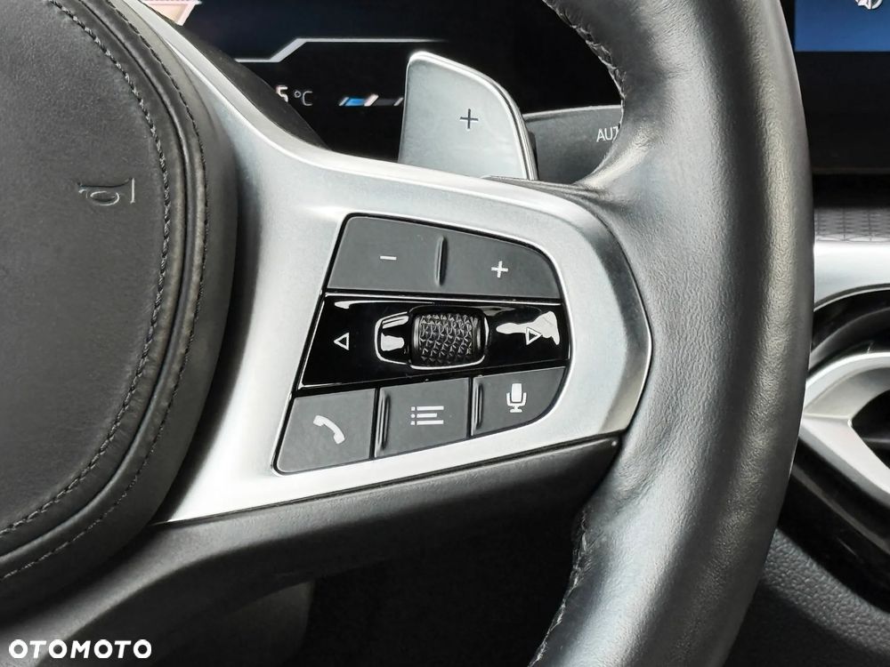 BMW Seria 3 320d xDrive M Sport sport - 20