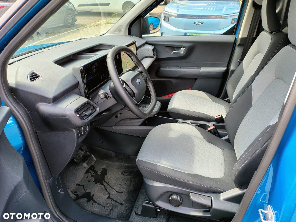 Ford Courier - 14