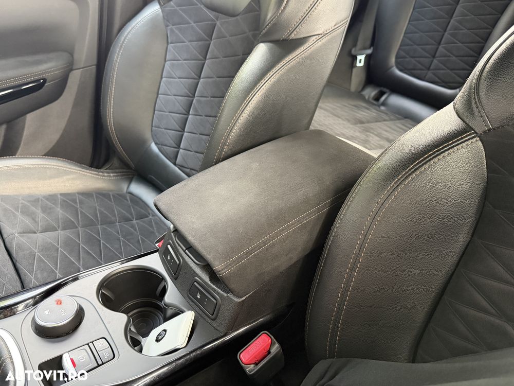 Renault Kadjar TCe 140 GPF BLACK EDITION - 17