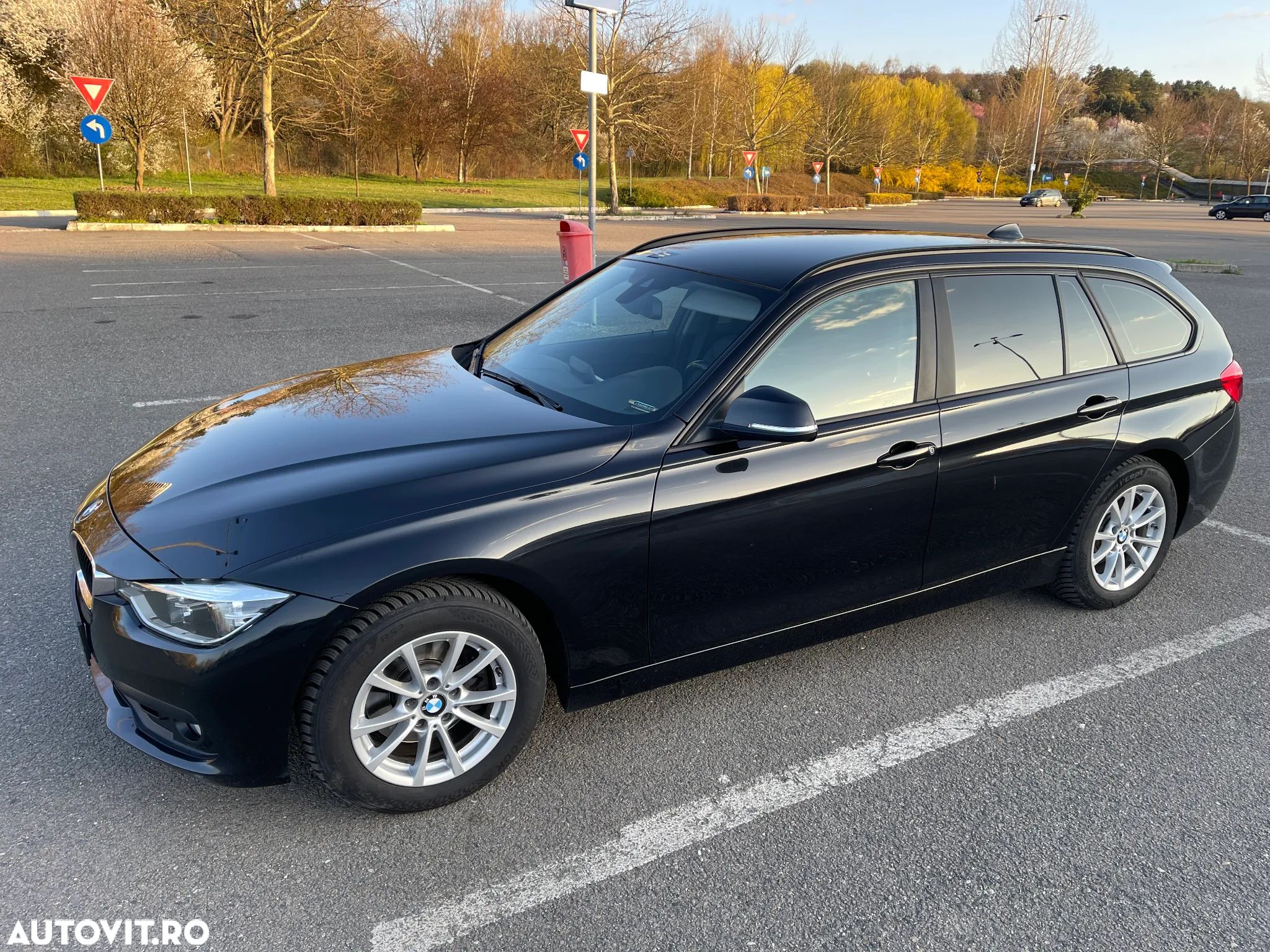 BMW Seria 3 - 1