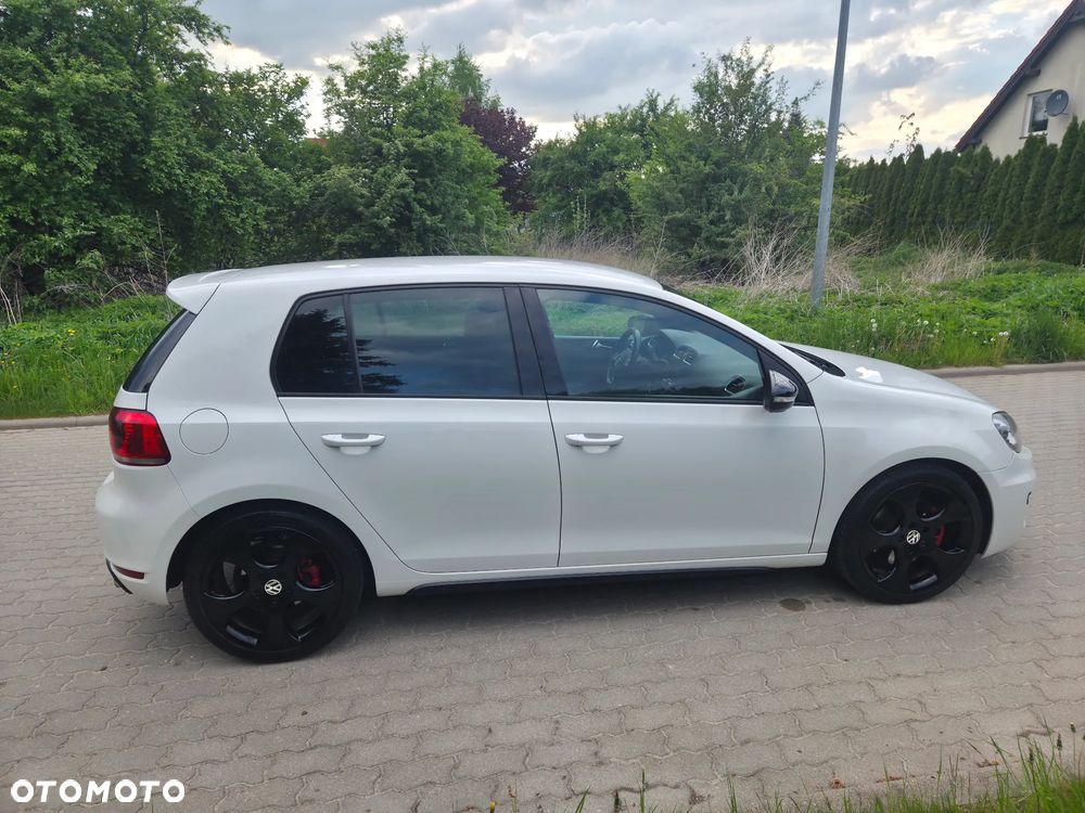 Volkswagen Golf 2.0 GTI DSG - 8