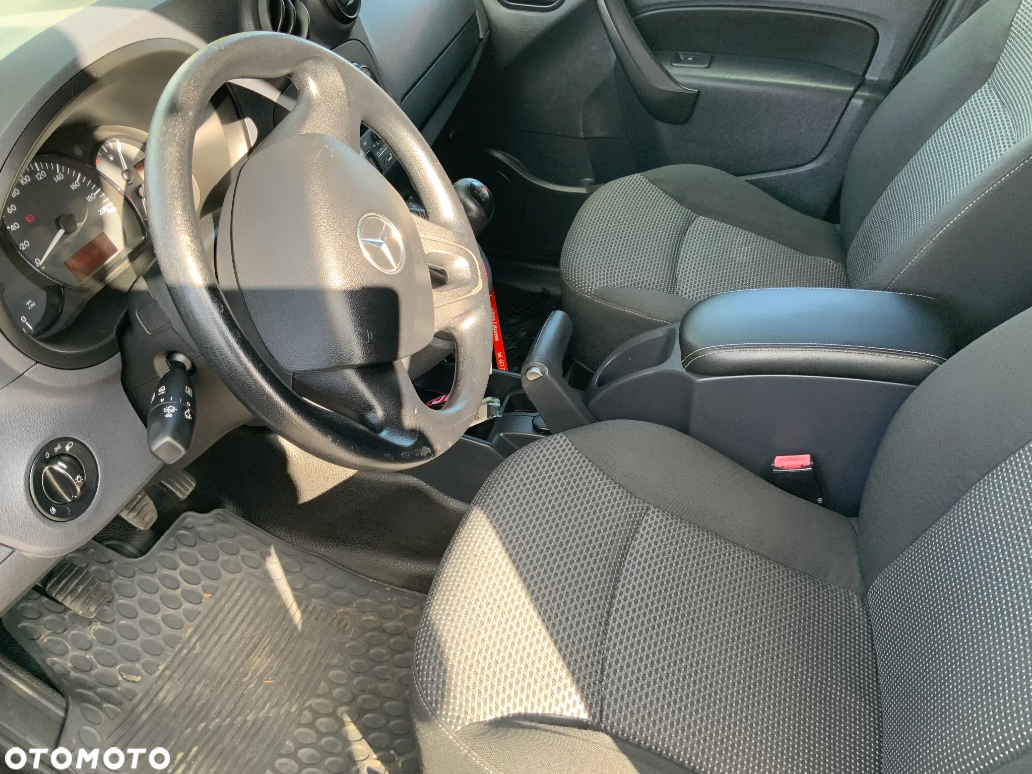 Mercedes-Benz CITAN 109 CDI - 9