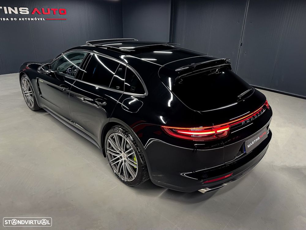 Porsche Panamera Sport Turismo - 10