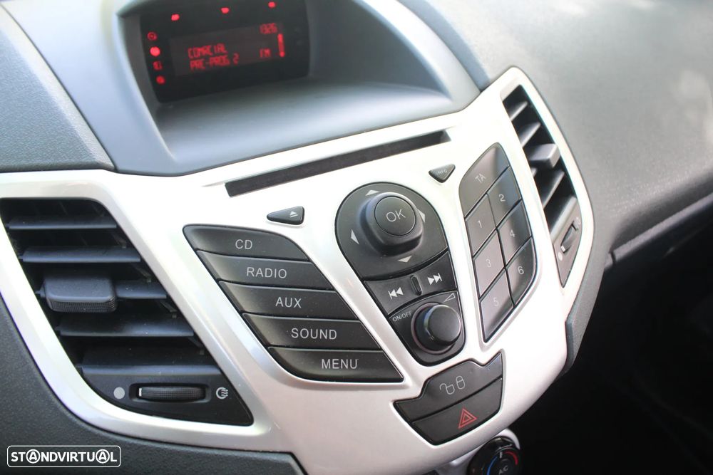 Ford Fiesta 1.25 Titanium 124g - 31