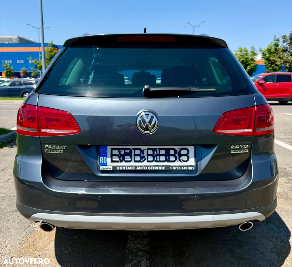 Volkswagen Passat 2.0 TDI Blue TDI DSG Comfortline - 5