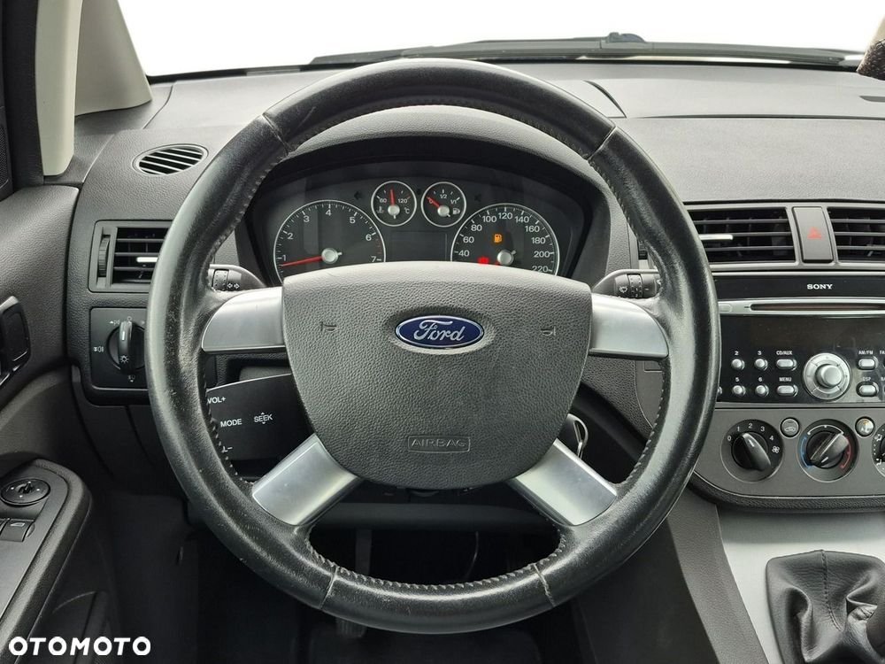 Ford C-MAX - 22
