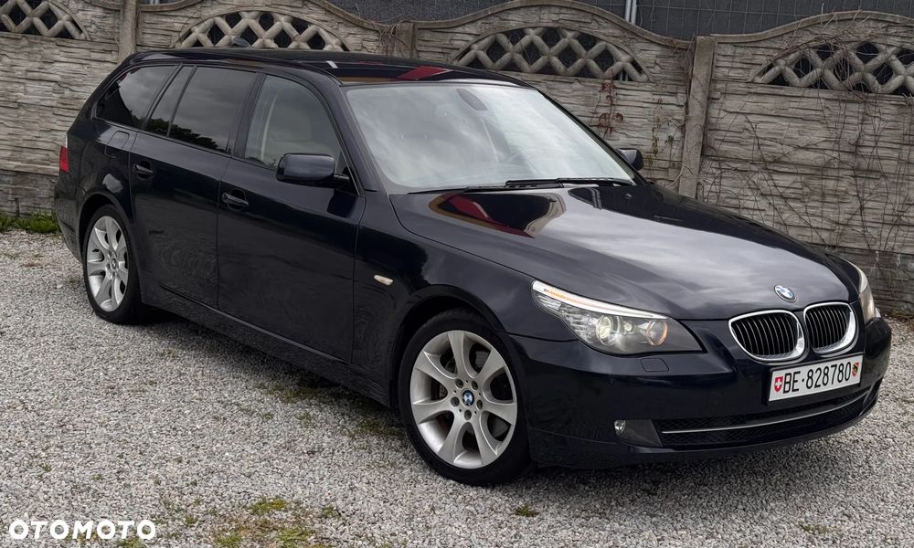 BMW Seria 5 525xi - 7