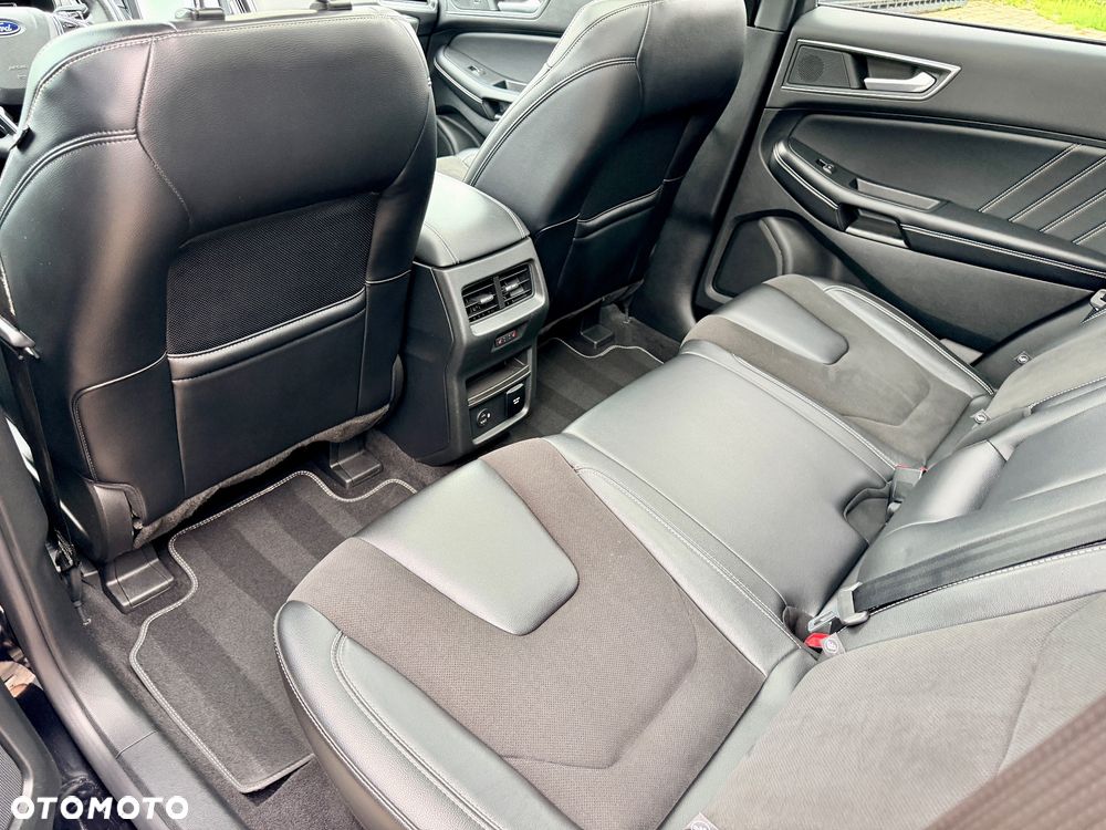 Ford Edge - 31