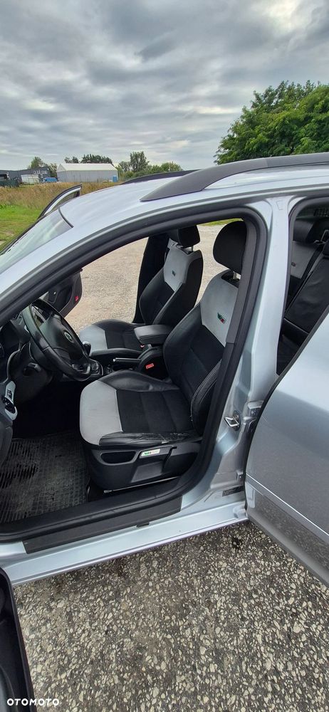 Skoda Octavia 2.0 TDI DPF RS - 17