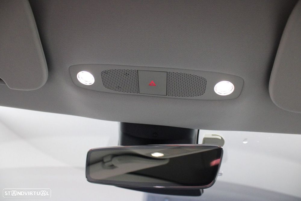 Tesla Model 3 Long Range Tração Integral - 35