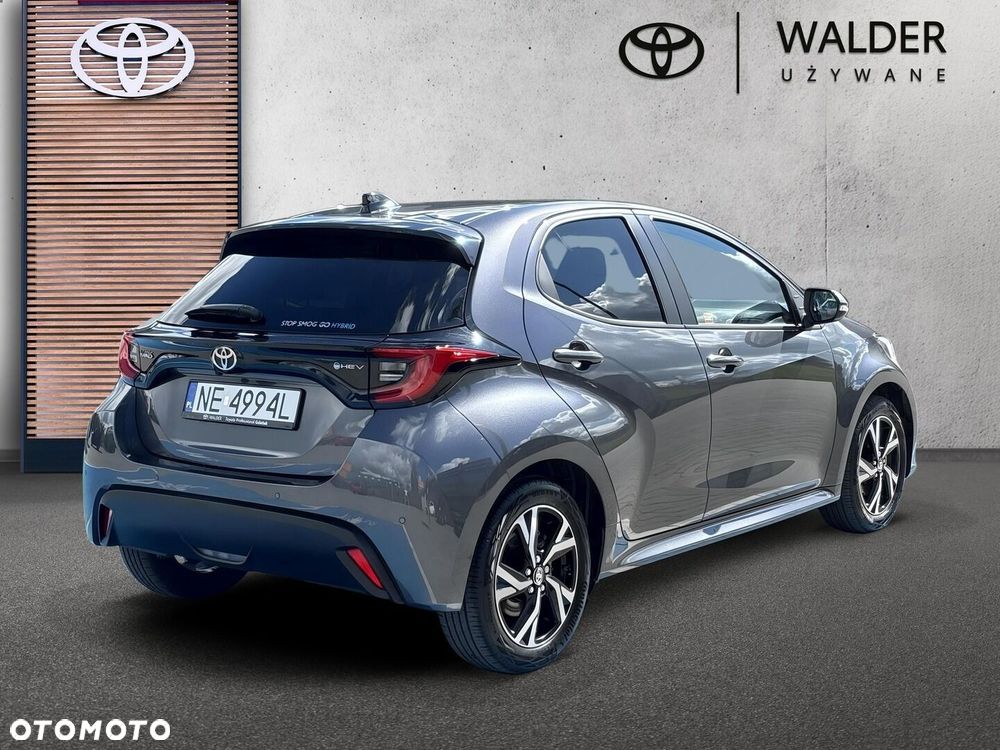 Toyota Yaris Hybrid 1.5 Style - 6