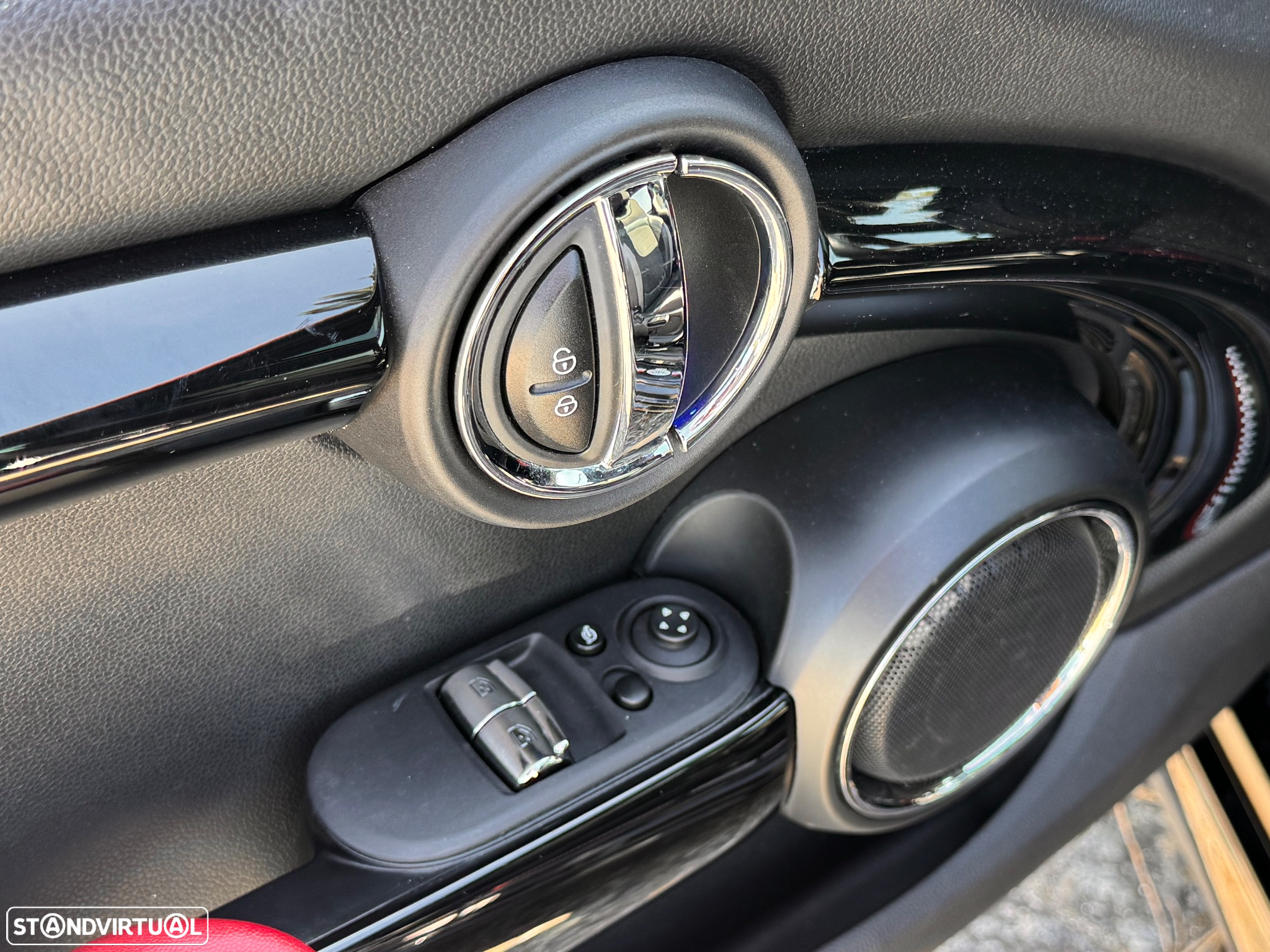 MINI 3 Portas John Cooper Works Auto Desportiva - 27
