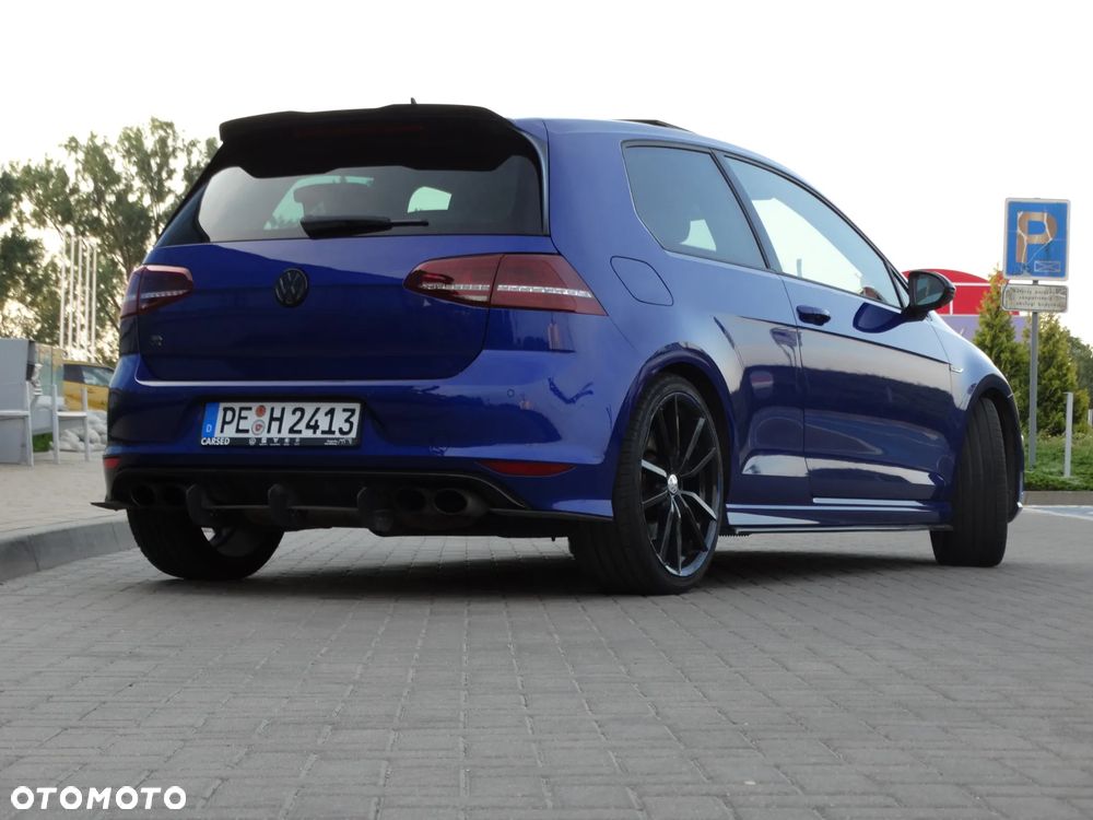 Volkswagen Golf - 14