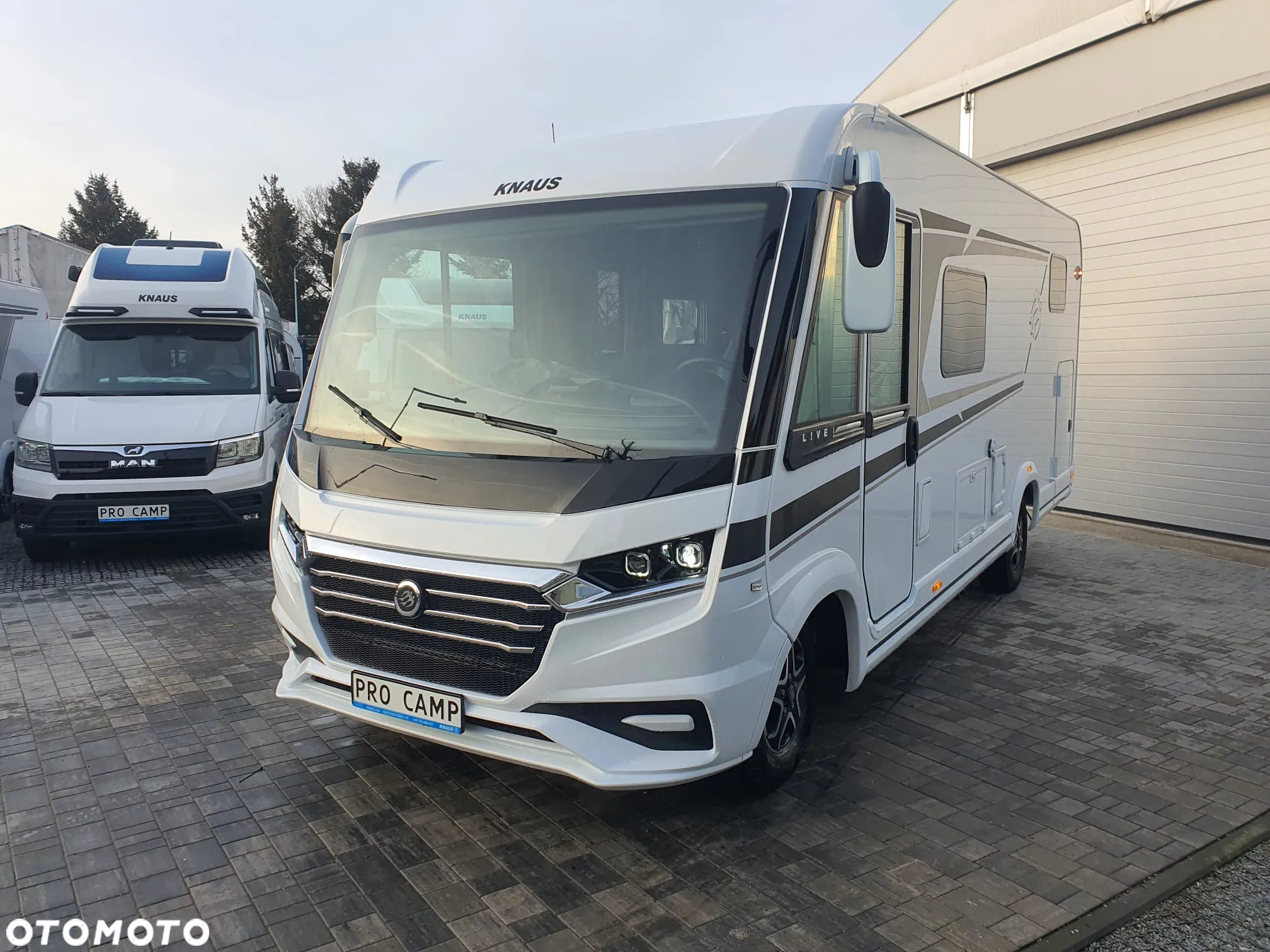 KNAUS LIVE I 650 MEG - 2