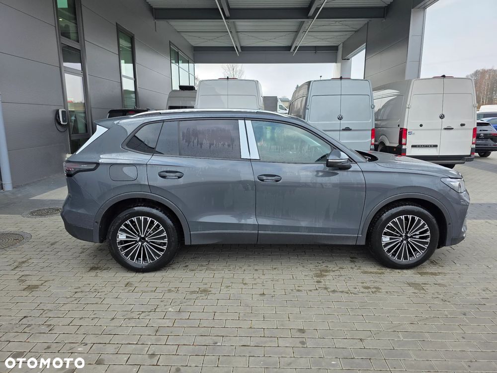 Volkswagen Tiguan 1.5 eTSI Life Plus DSG - 9