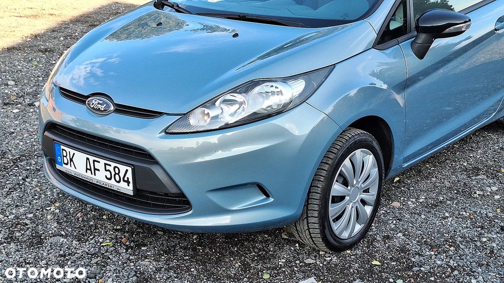 Ford Fiesta - 22