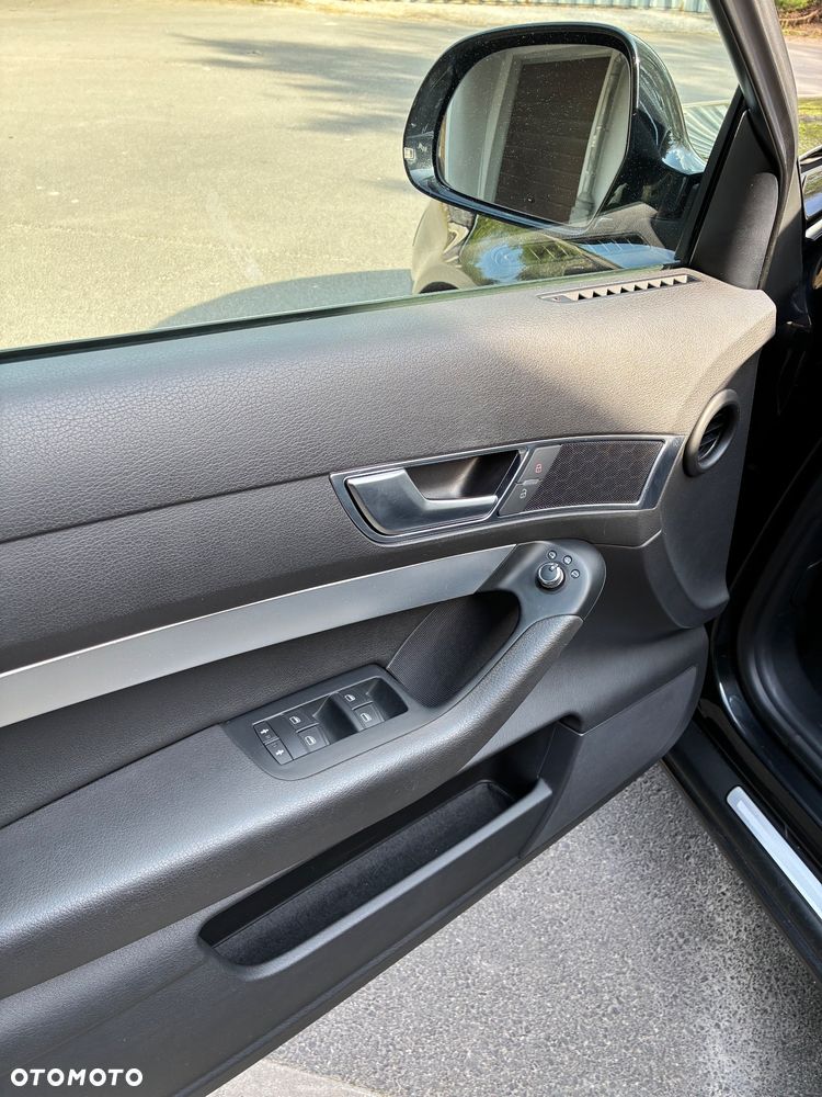 Audi A6 Avant 3.0 TDI DPF quattro tiptronic - 8