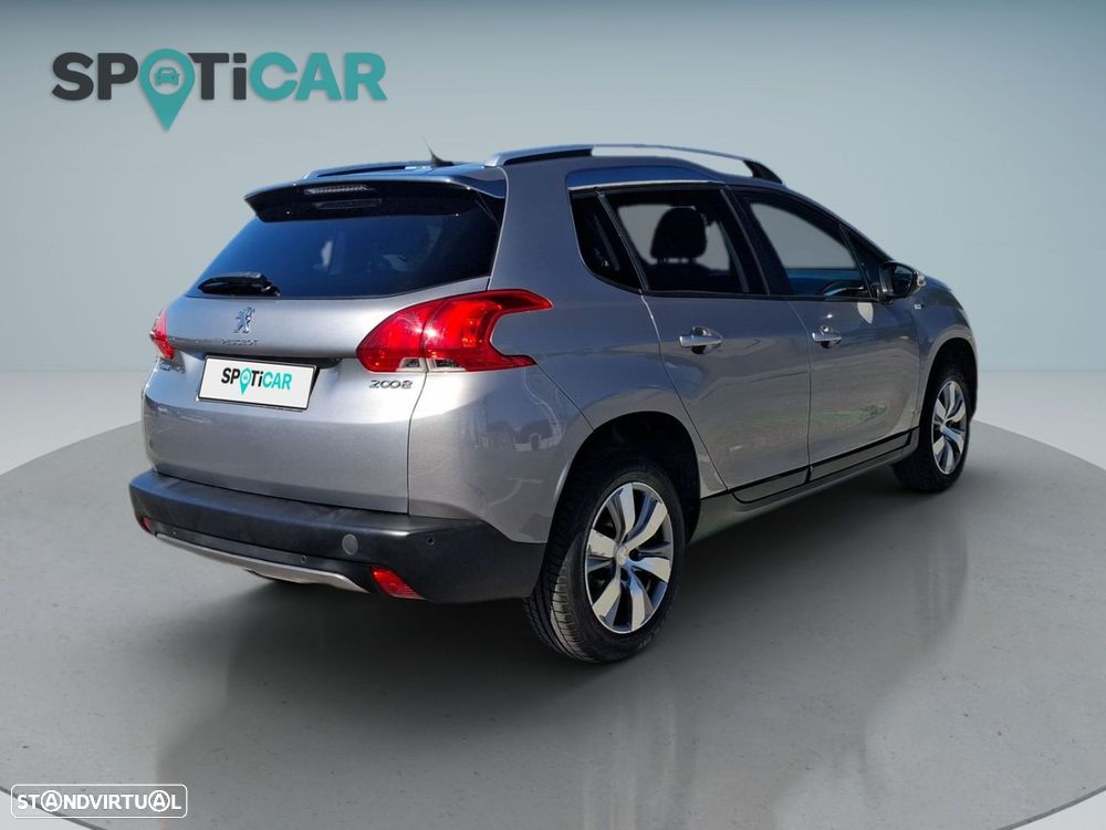 Peugeot 2008 1.2 PureTech Allure - 8