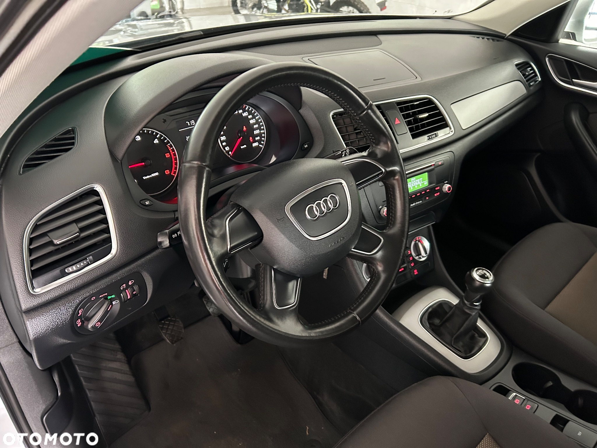 Audi Q3 2.0 TDI - 38