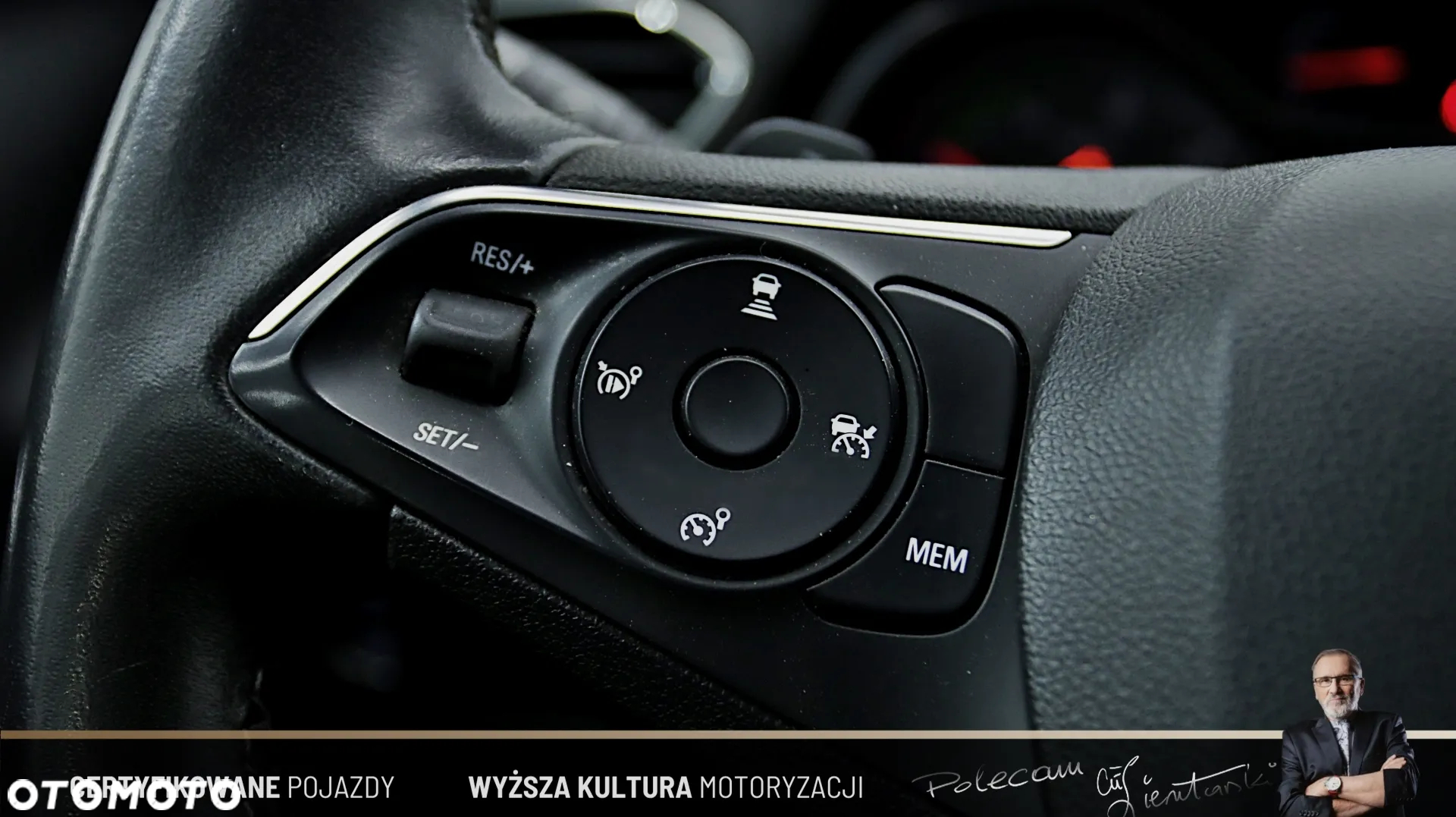 Opel Grandland X Plug-in-Hybrid4 1.6 DI Start/Stop Business INNOVATION - 17