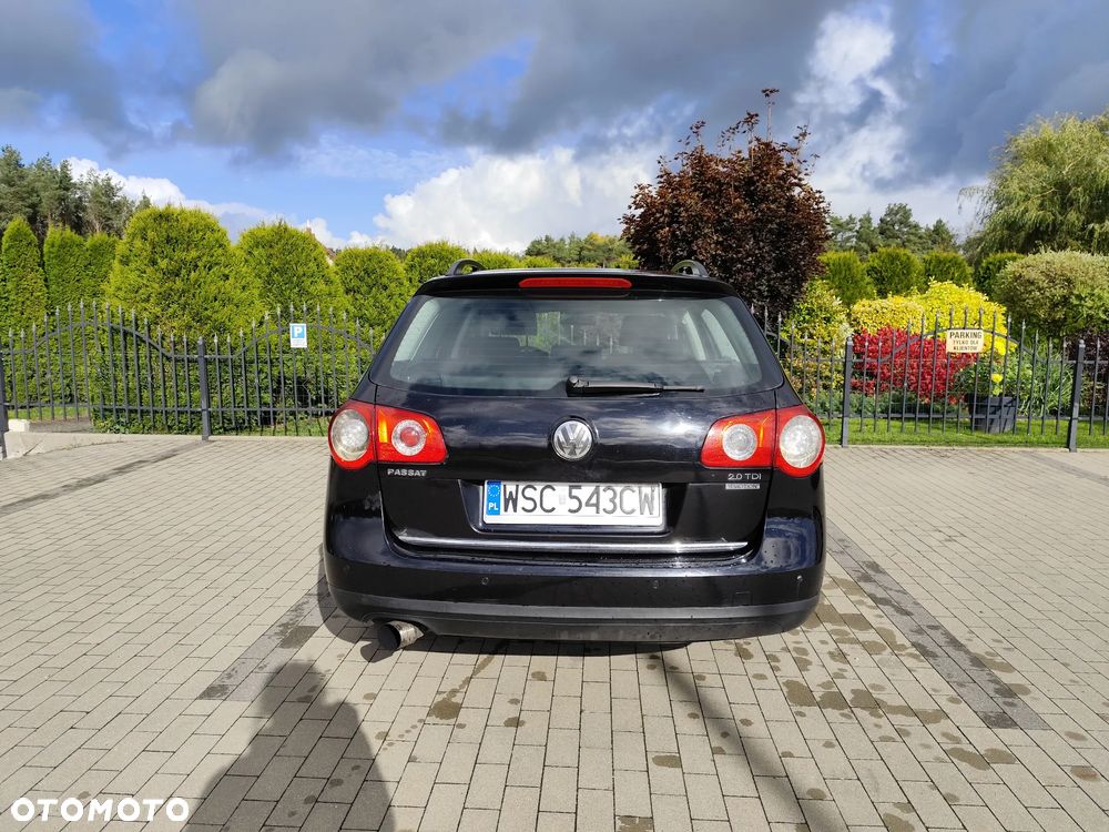 Volkswagen Passat - 19