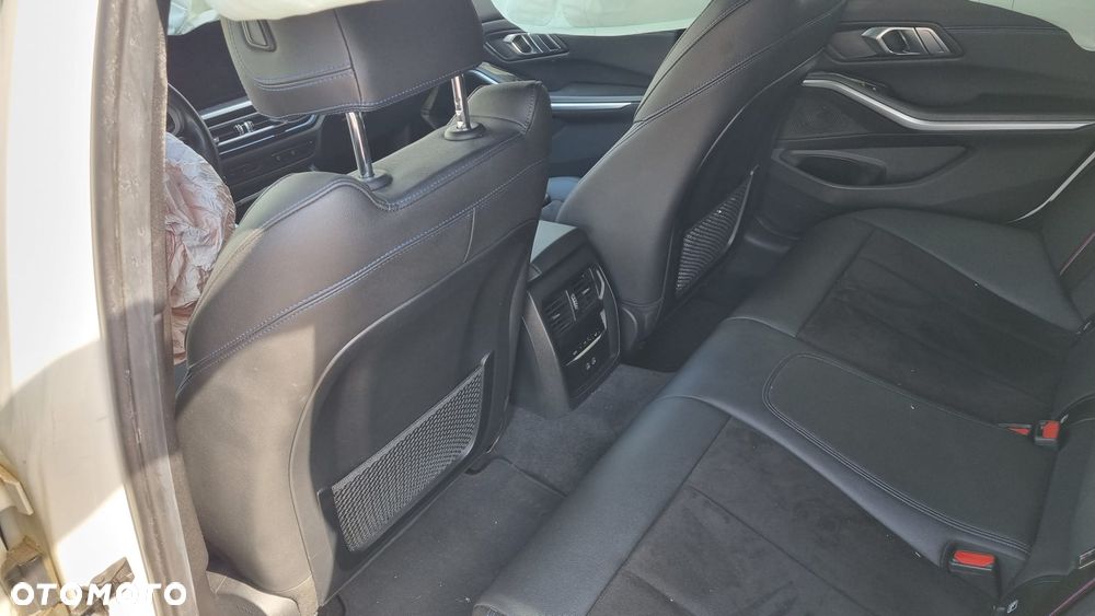 BMW Seria 3 320d M Sport Shadow - 29