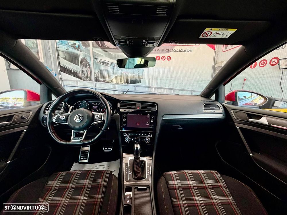 VW Golf 2.0 TSi GTi DSG Performance - 13