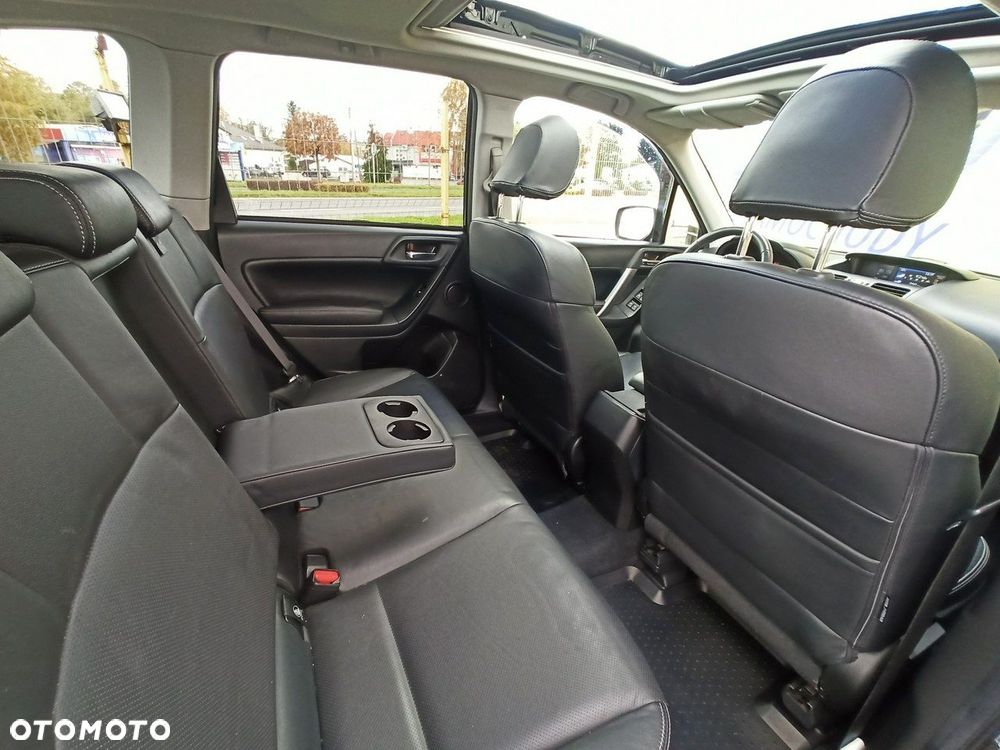 Subaru Forester 2.0XT Comfort Lineartronic - 13