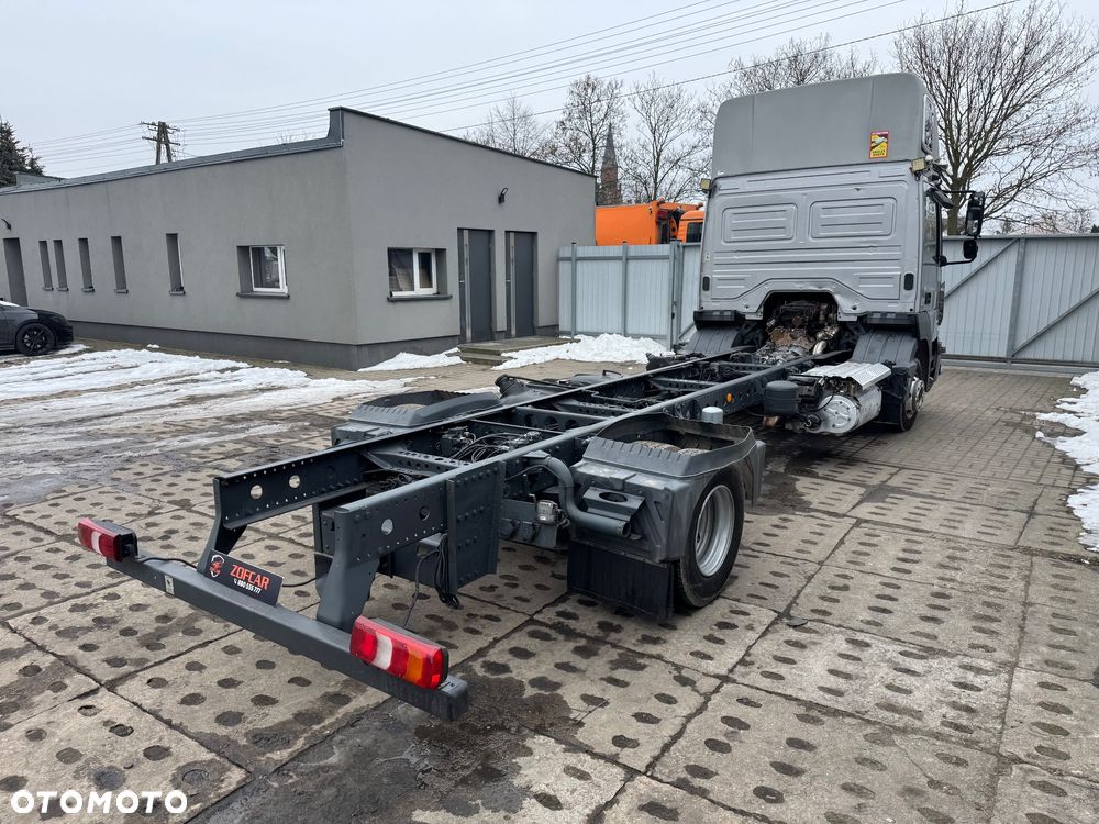Mercedes-Benz ATEGO - 4