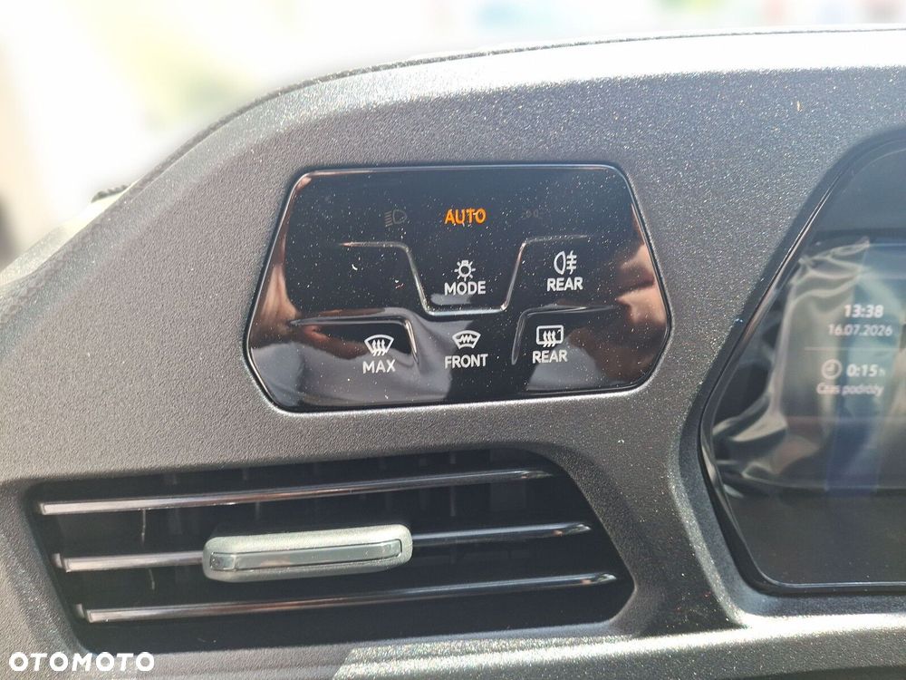 Volkswagen Caddy Maxi Cargo 2.0 TDI 122 KM DSG - 18