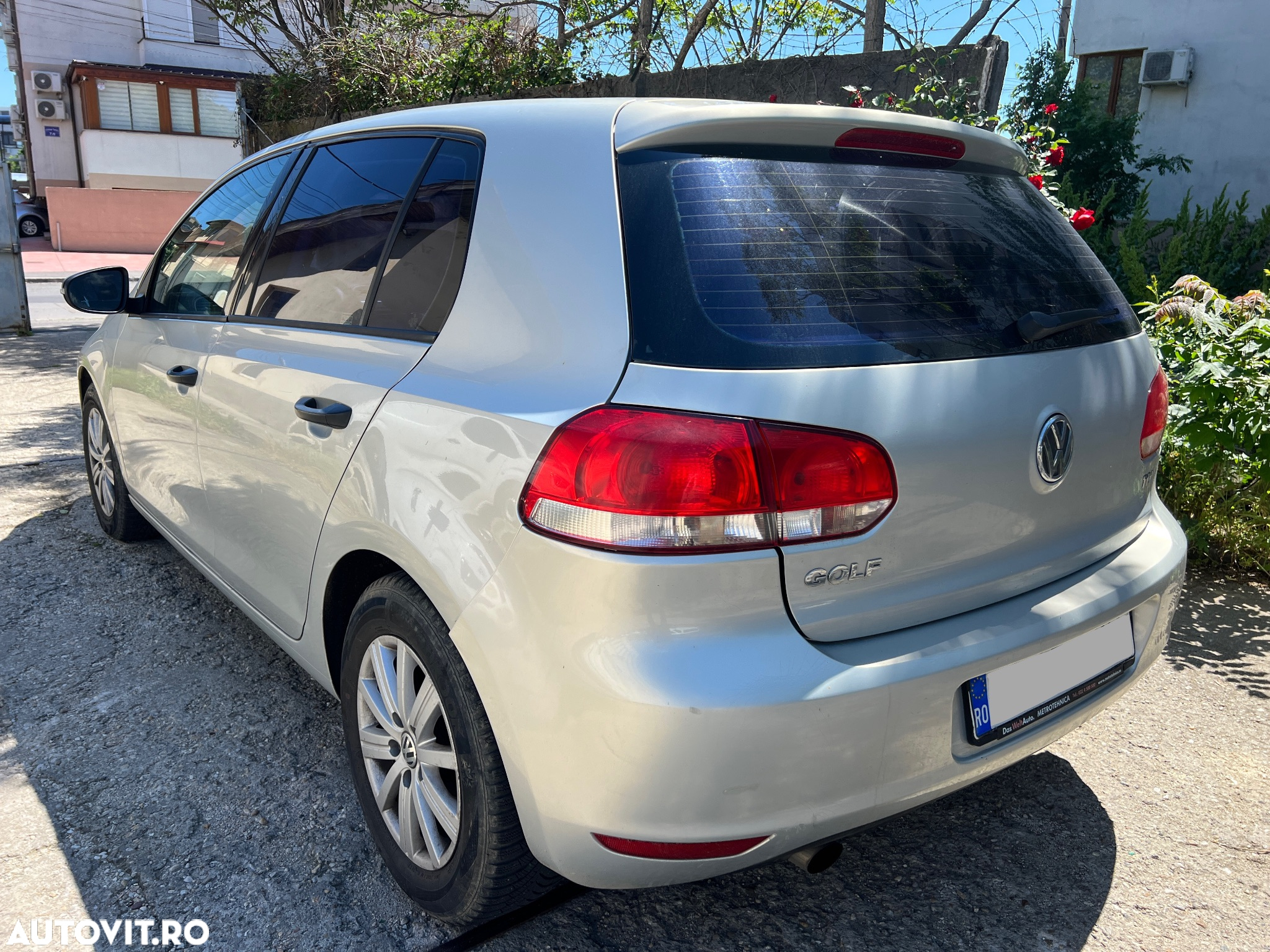 Volkswagen Golf 1.6 TDI BMT Comfortline - 10