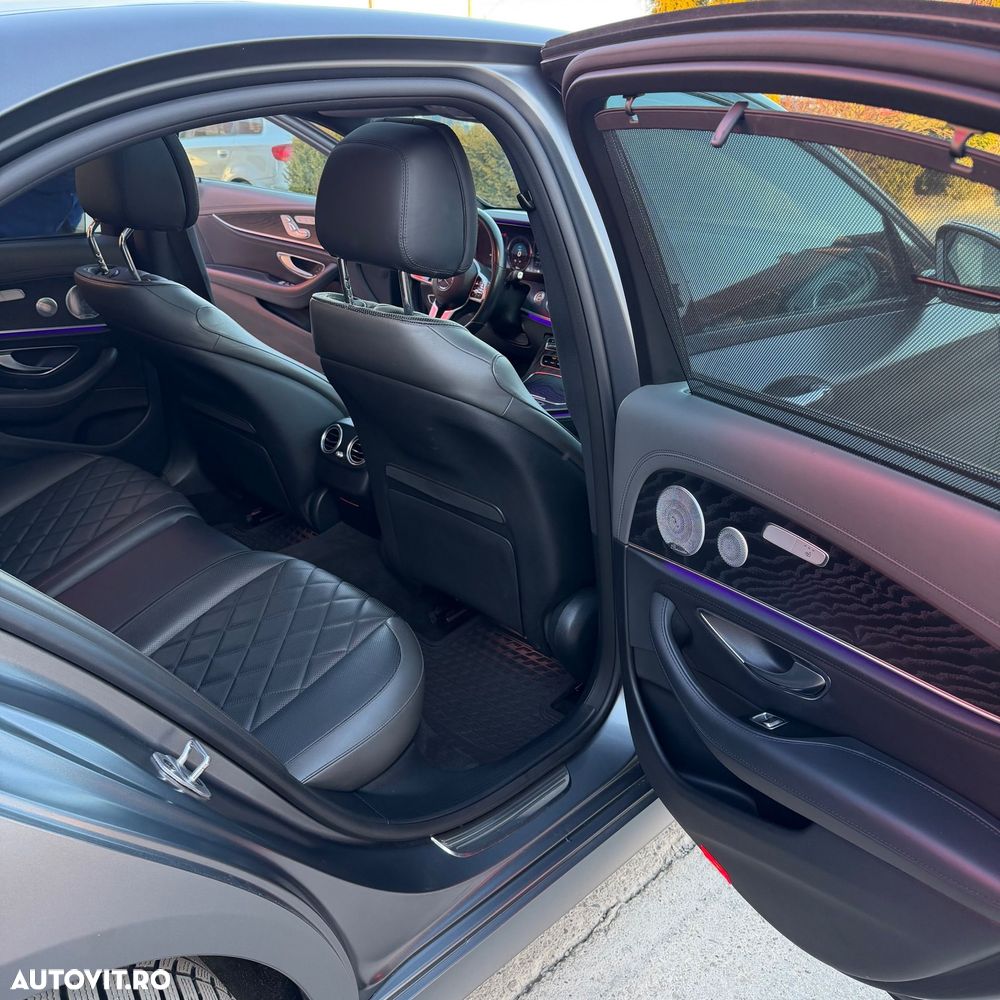 Mercedes-Benz E 300 de 9G-TRONIC - 13