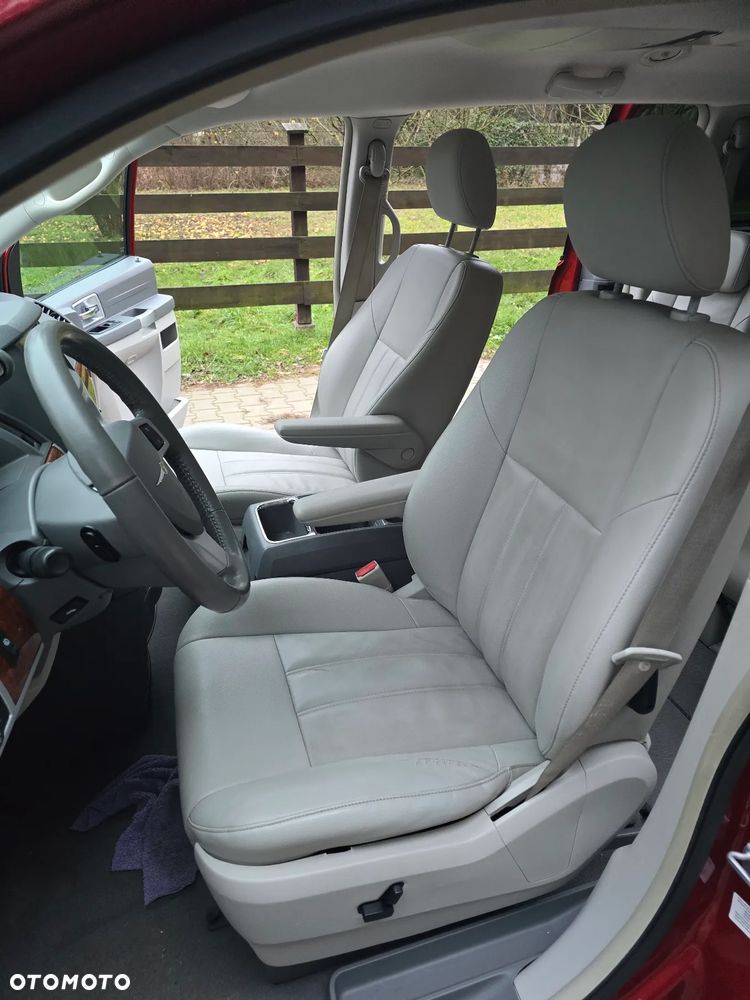 Chrysler Town & Country 3.8 Touring - 20